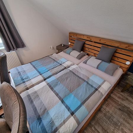 Fewo Floti Ferienwohnung Augustfehn Apen Exteriör bild